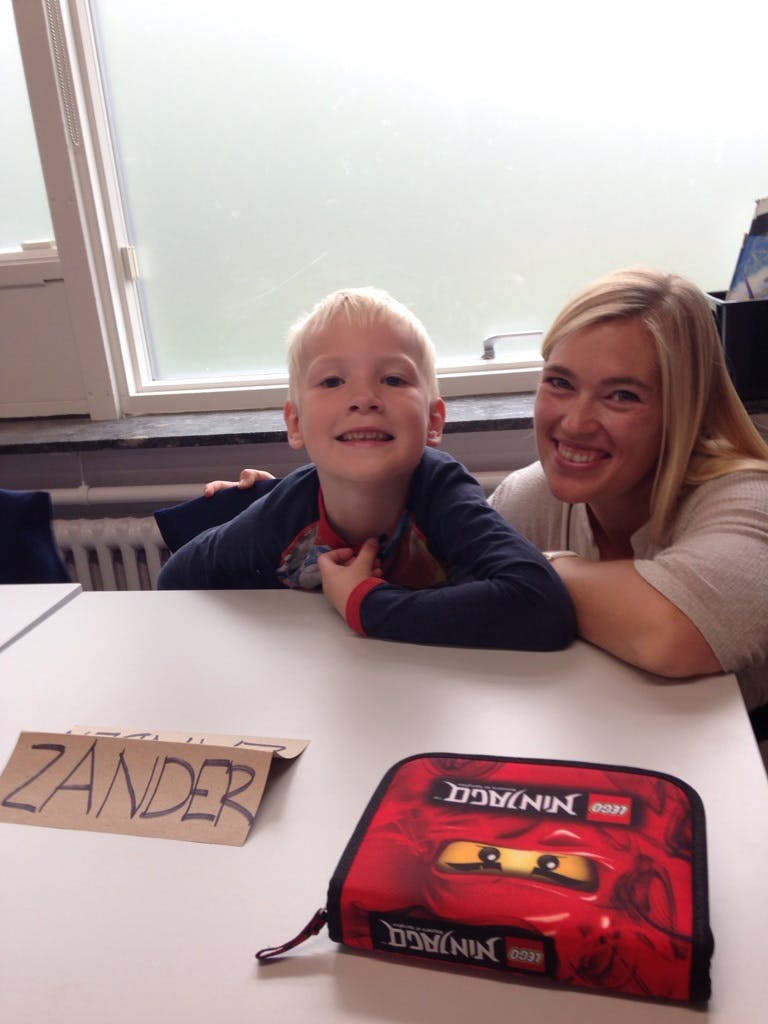 Zander på sin første skoledag i Nest-klassen. 