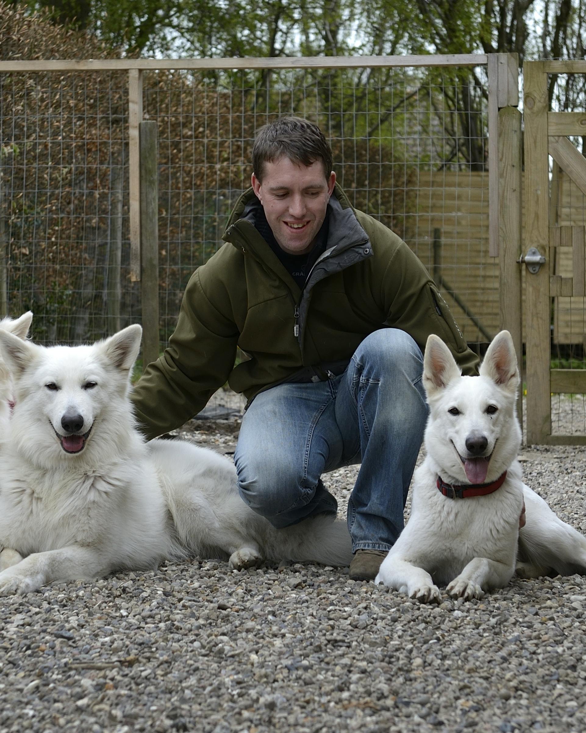 Winnie er næsten blind og oplærer førerhunde