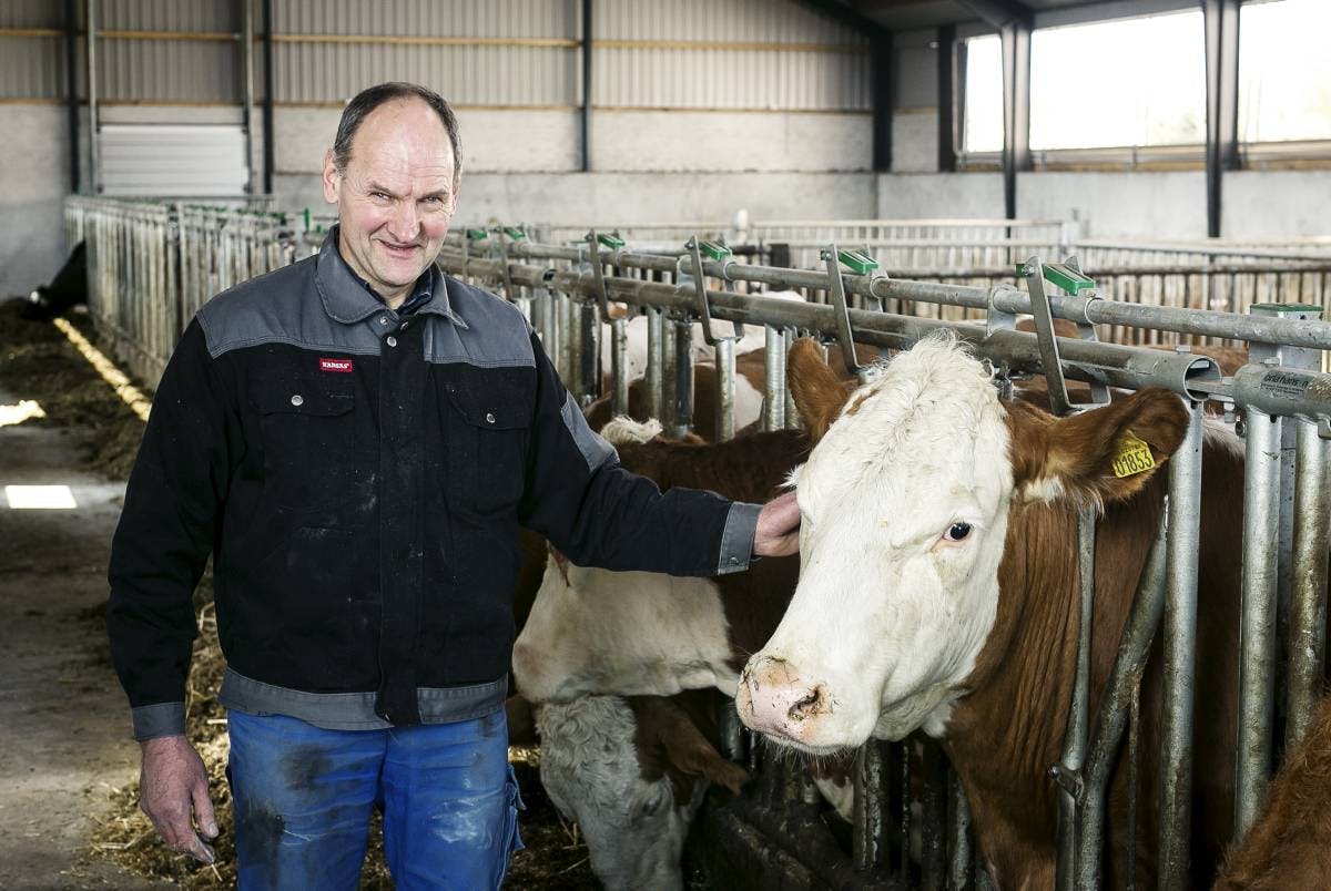 Bent er landmand, selvom han er blind