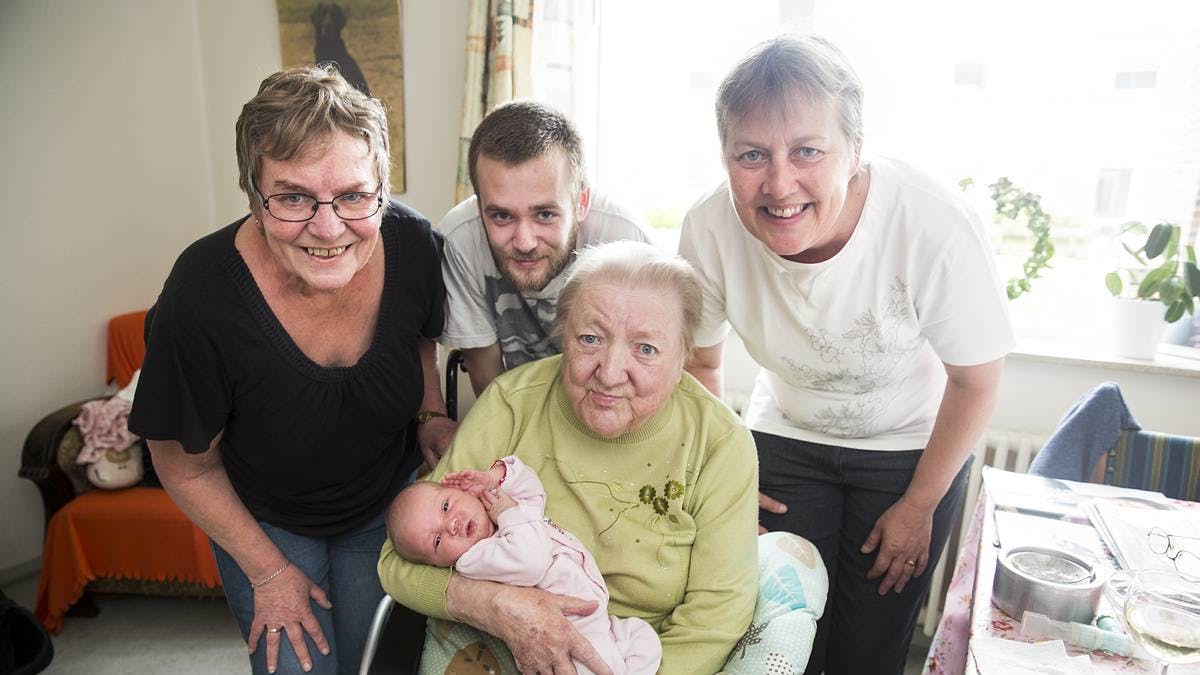 Familien Reimer består nu af fem generationer