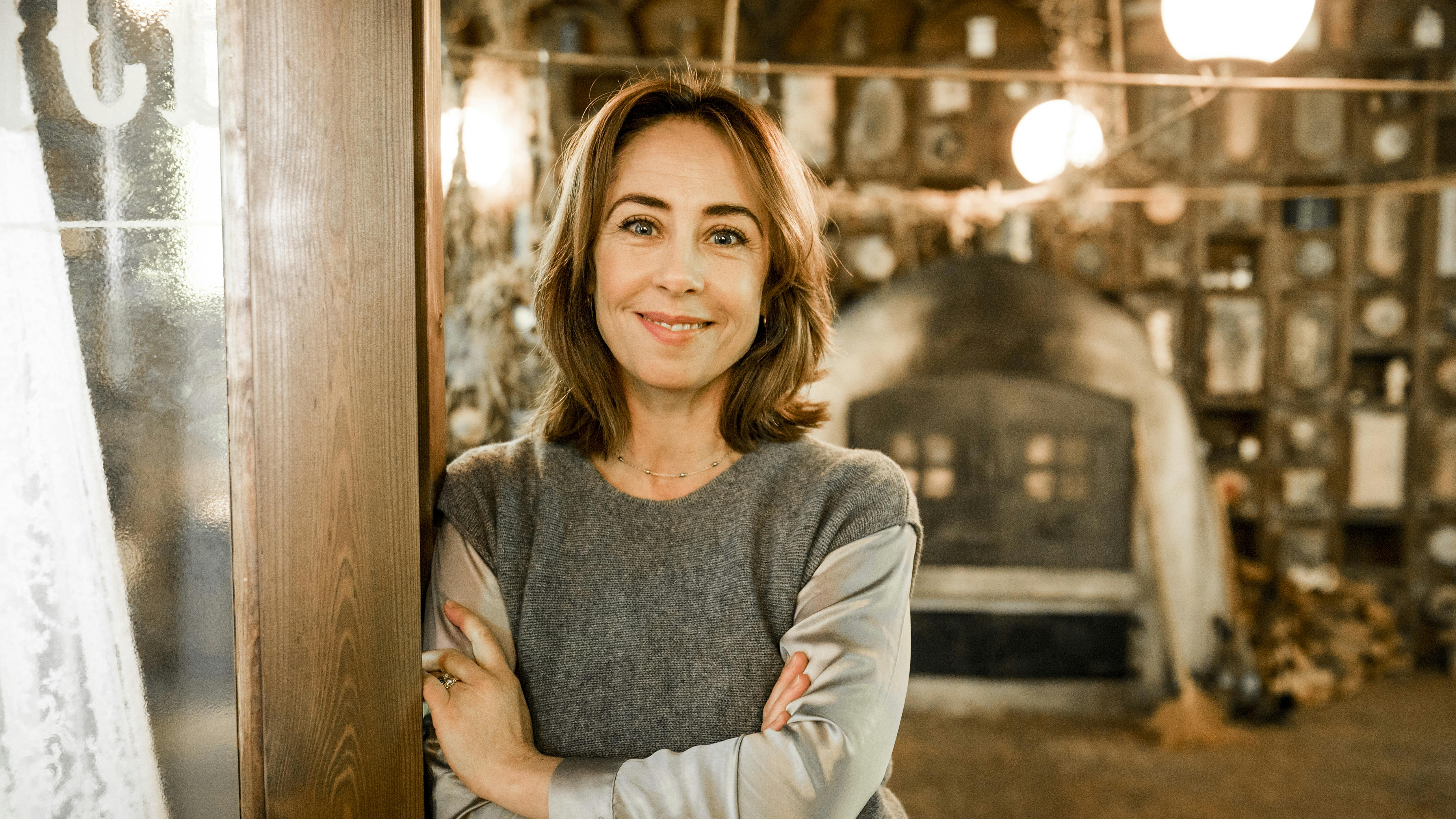 Sofie Gråbøl spiller den onde dronning i dette års julekalender "Den anden verden".