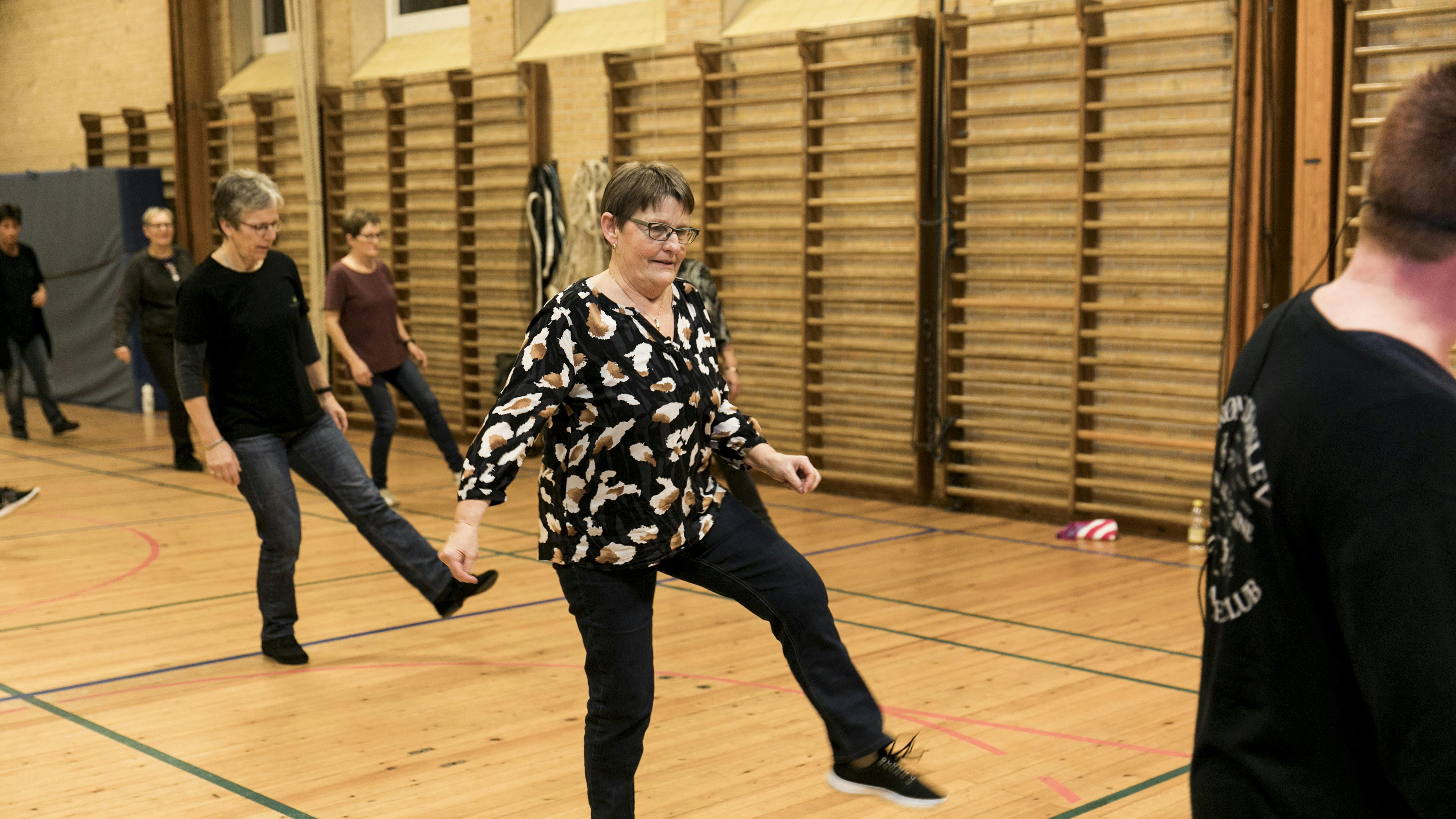 Mai og ?mormor til ?linedance