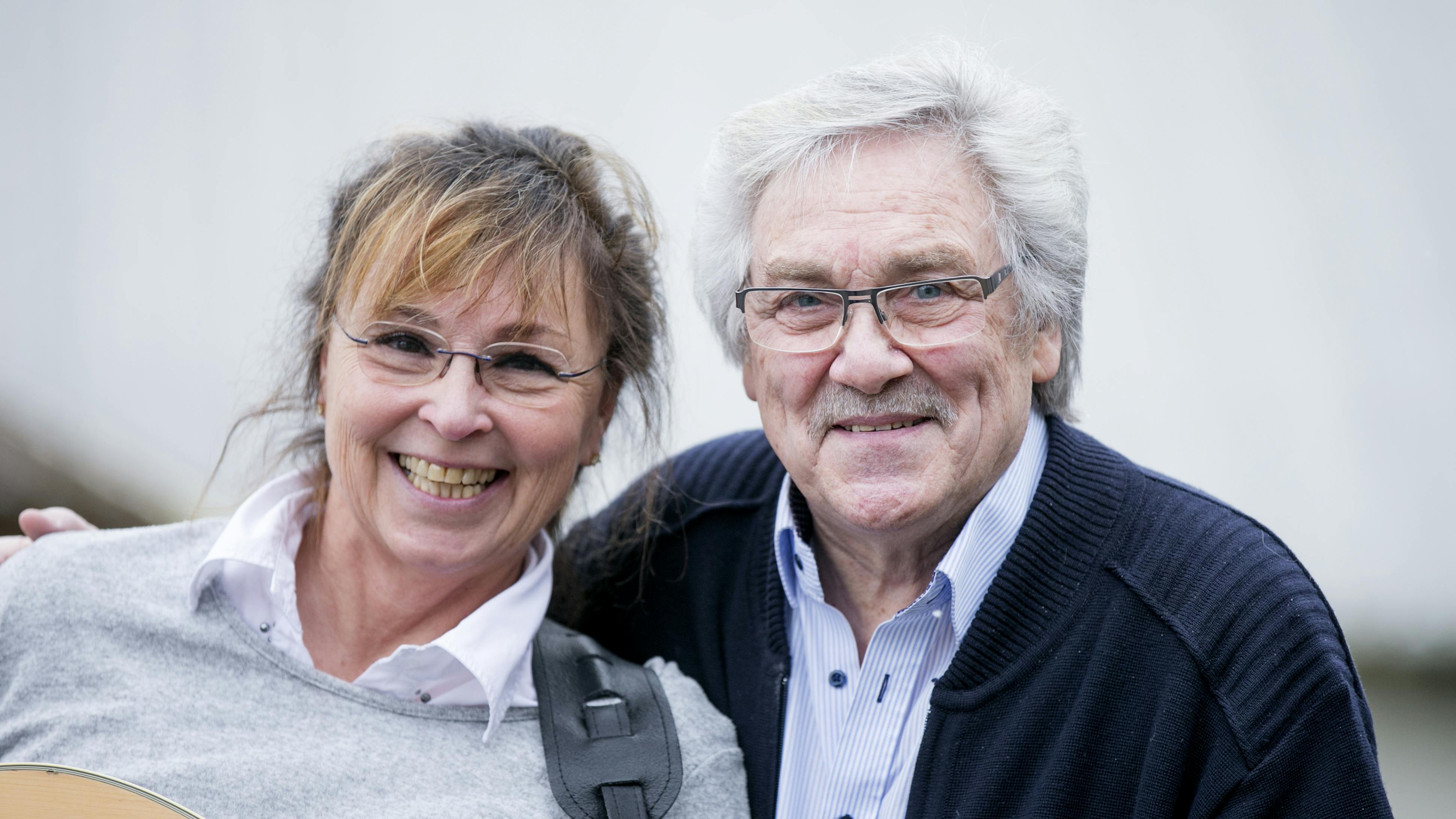 Helle Lynge holder af "Lille sommerfugl" og "Vi skal gå hånd i hånd"