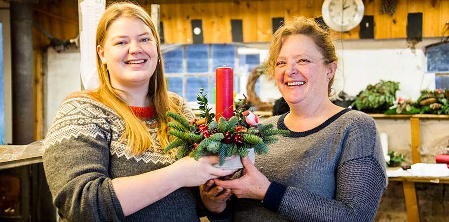 I lære som juledekoratør 