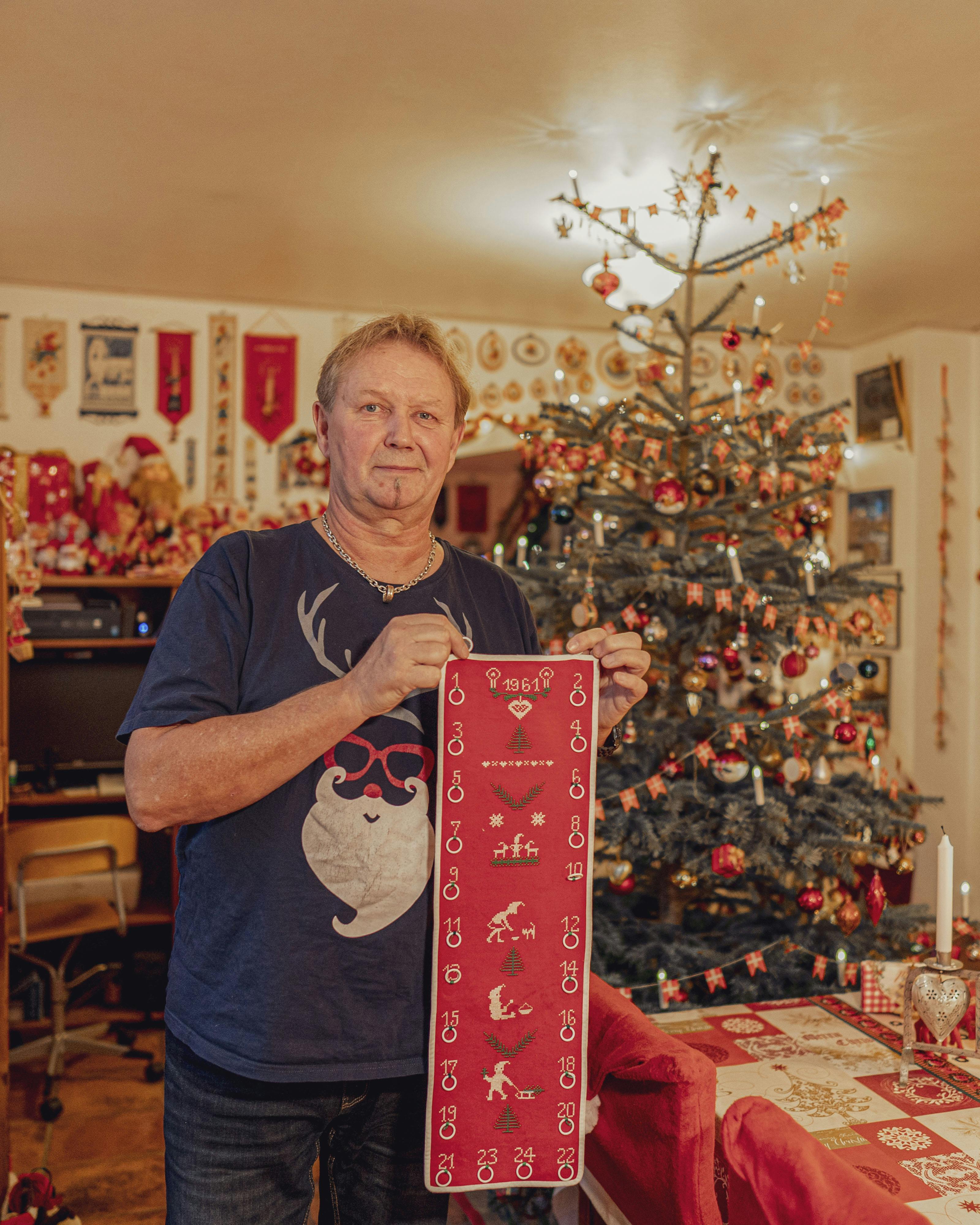 Jan Millan Thøgersen er mændenes svar på Gertrud Sand fra "The Julekalender".