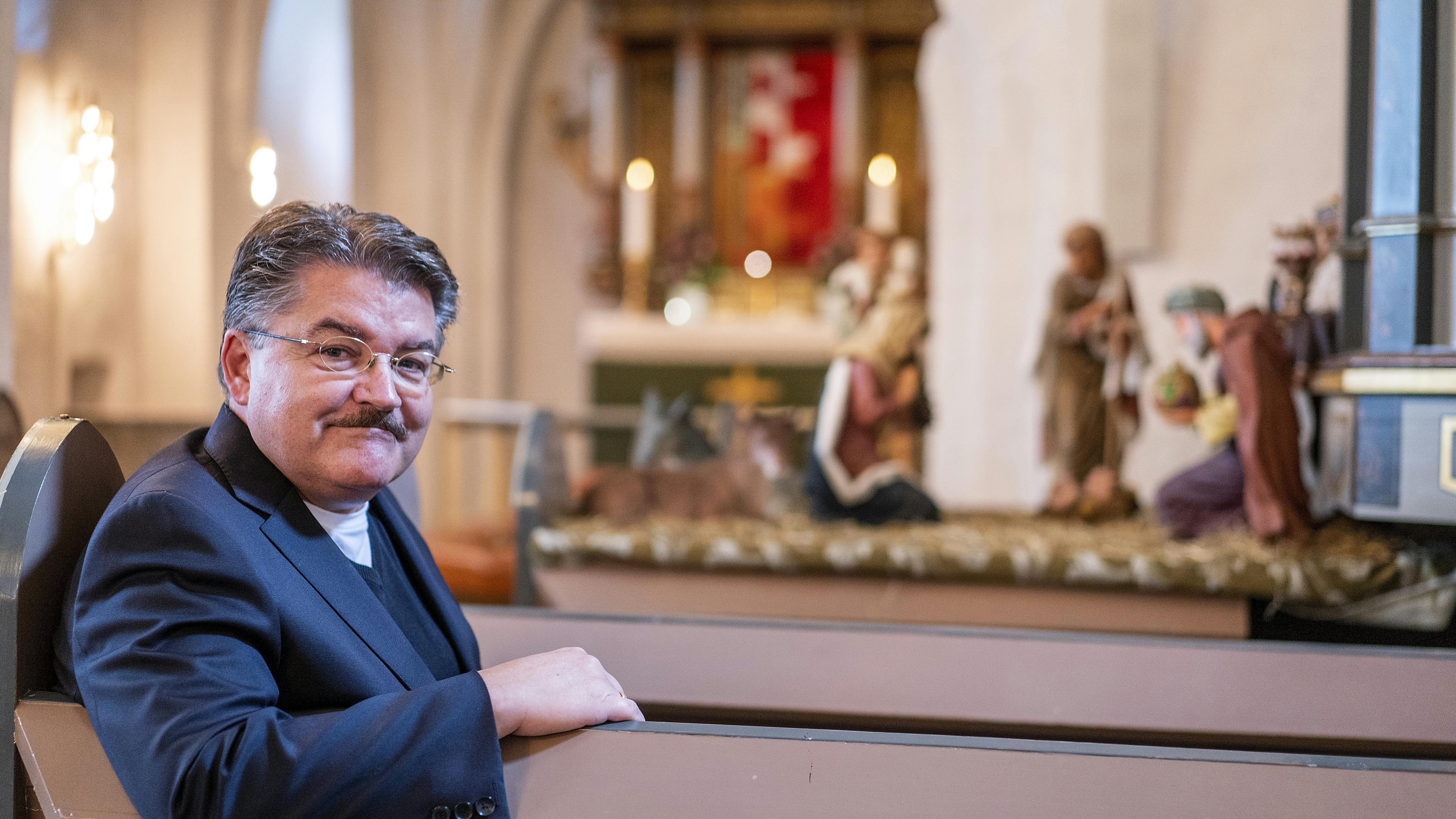 Uggeløse Kirke er blevet valgt som årets julekirke 2021 i Familie Journal og pryder dermed forsiden af årets julehæfte.