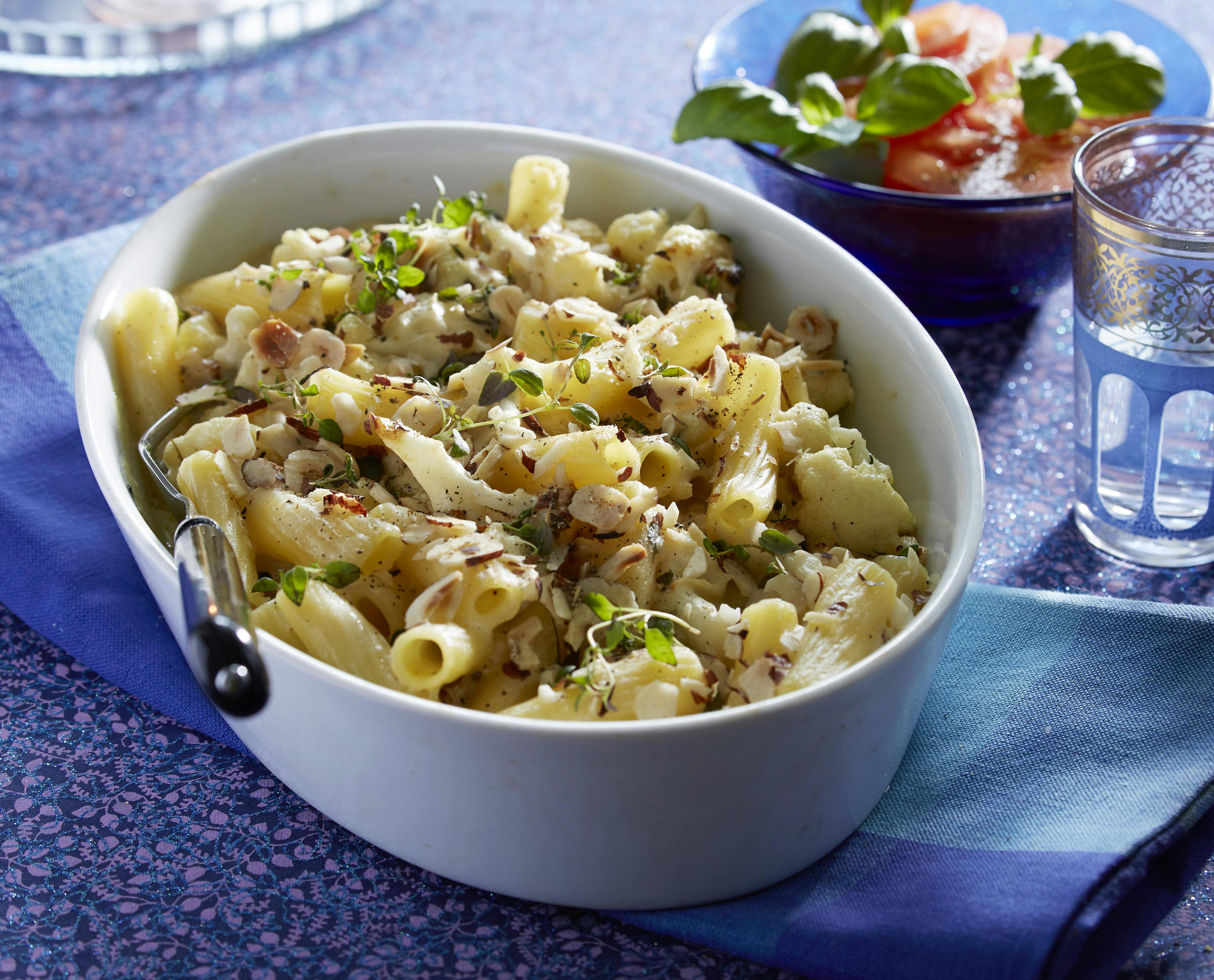 Gratineret blomkål og pasta
