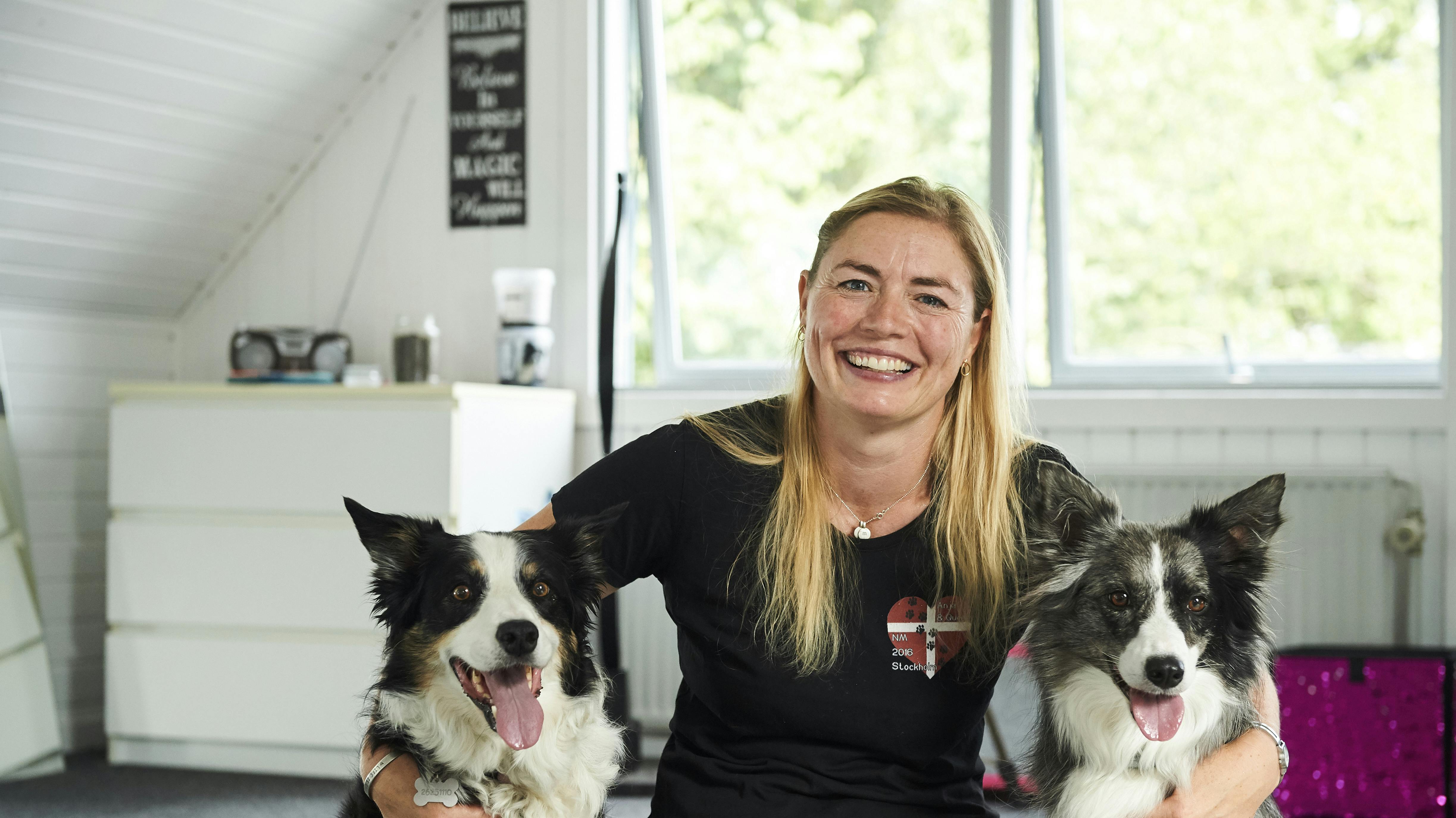 Anja danser med sine hunde - Heelwork to Music