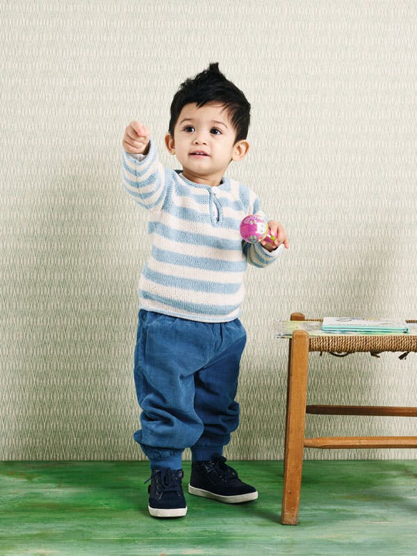 Strikkeopskrift: Stribet babybluse