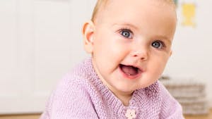 Strikkeopskrift babycardigan