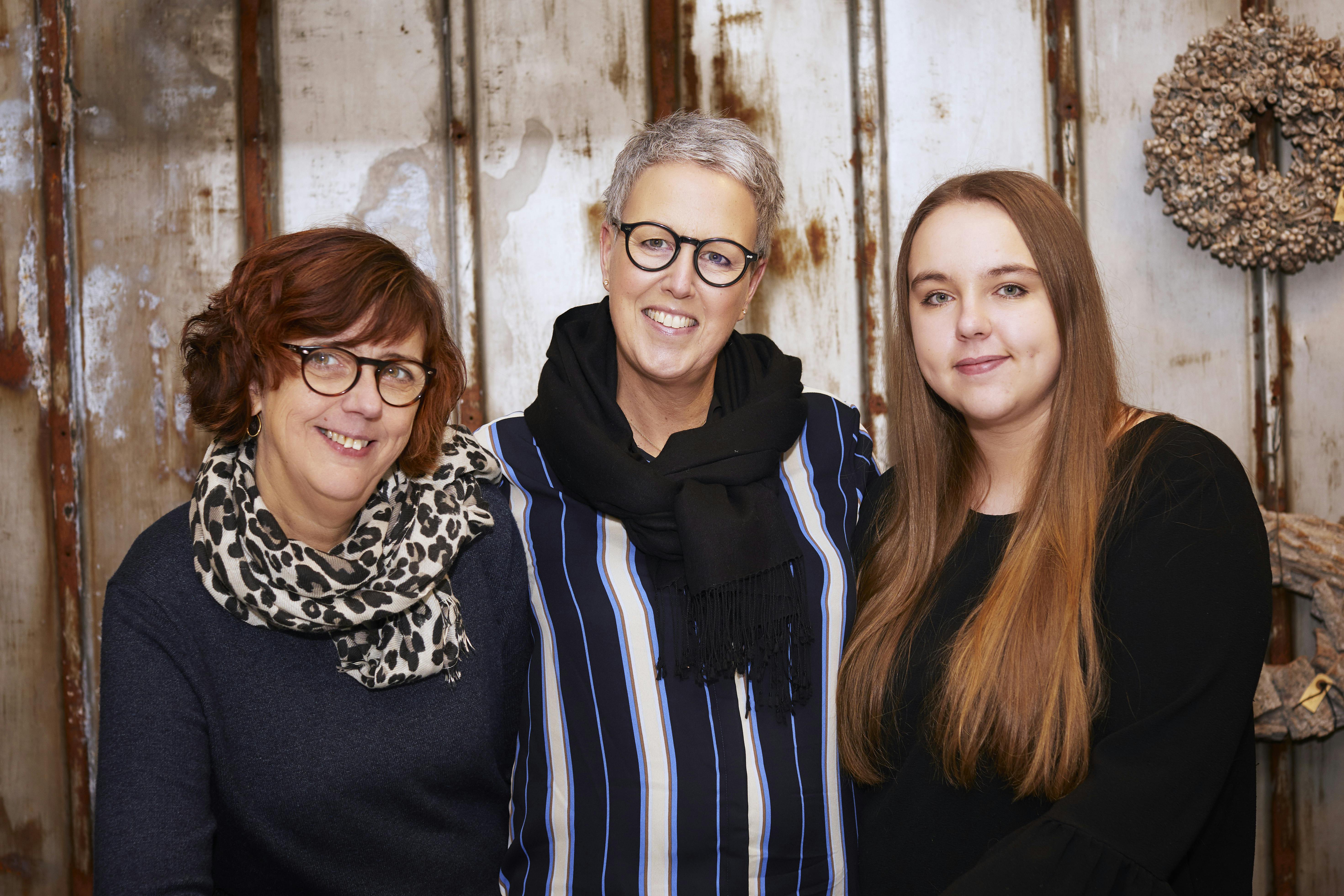 Birgitte gik fra jordemor til bedemand
