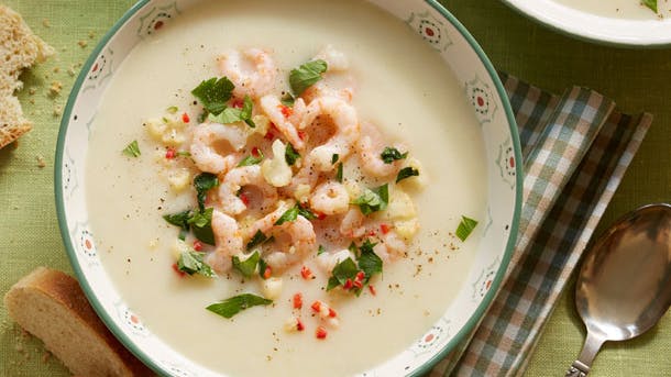 Blomkålssuppe med stegte rejer