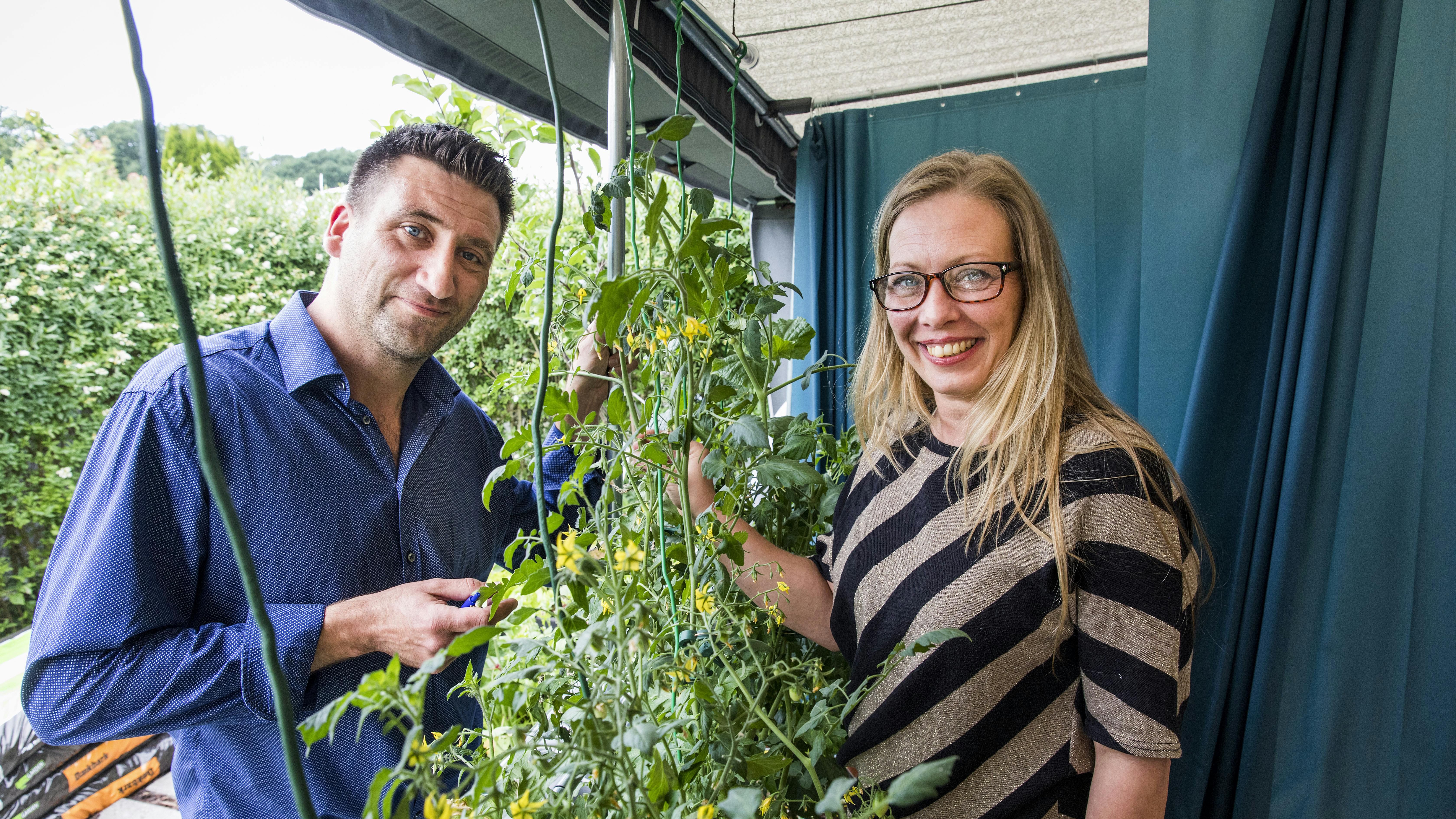 May og Vilhelm bor i hver sin campingvogn