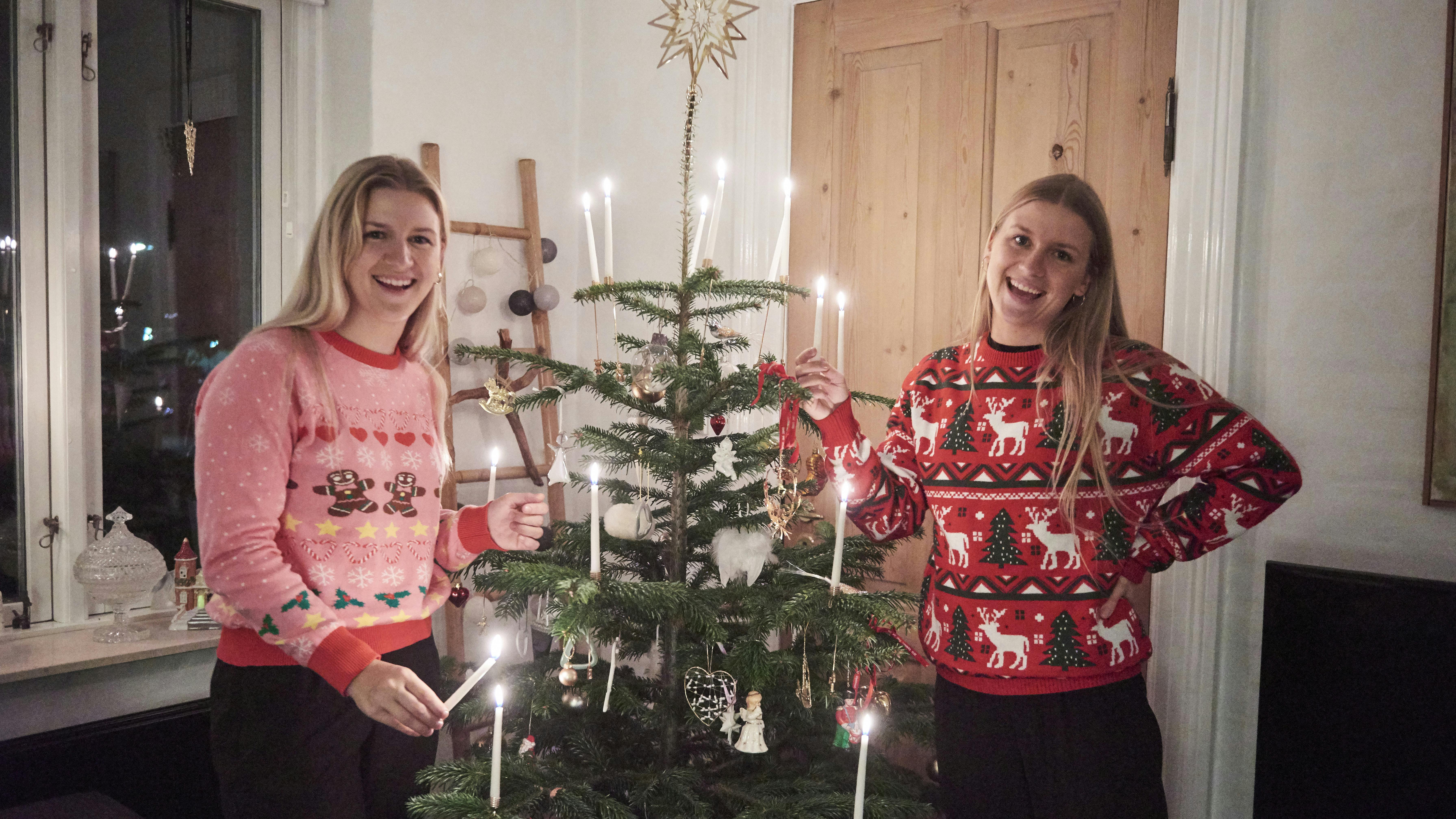 Juletraditionerne må ikke dø ud, siger tvillingerne Anne-Cathrine og Marie-Louise Brandenborg.