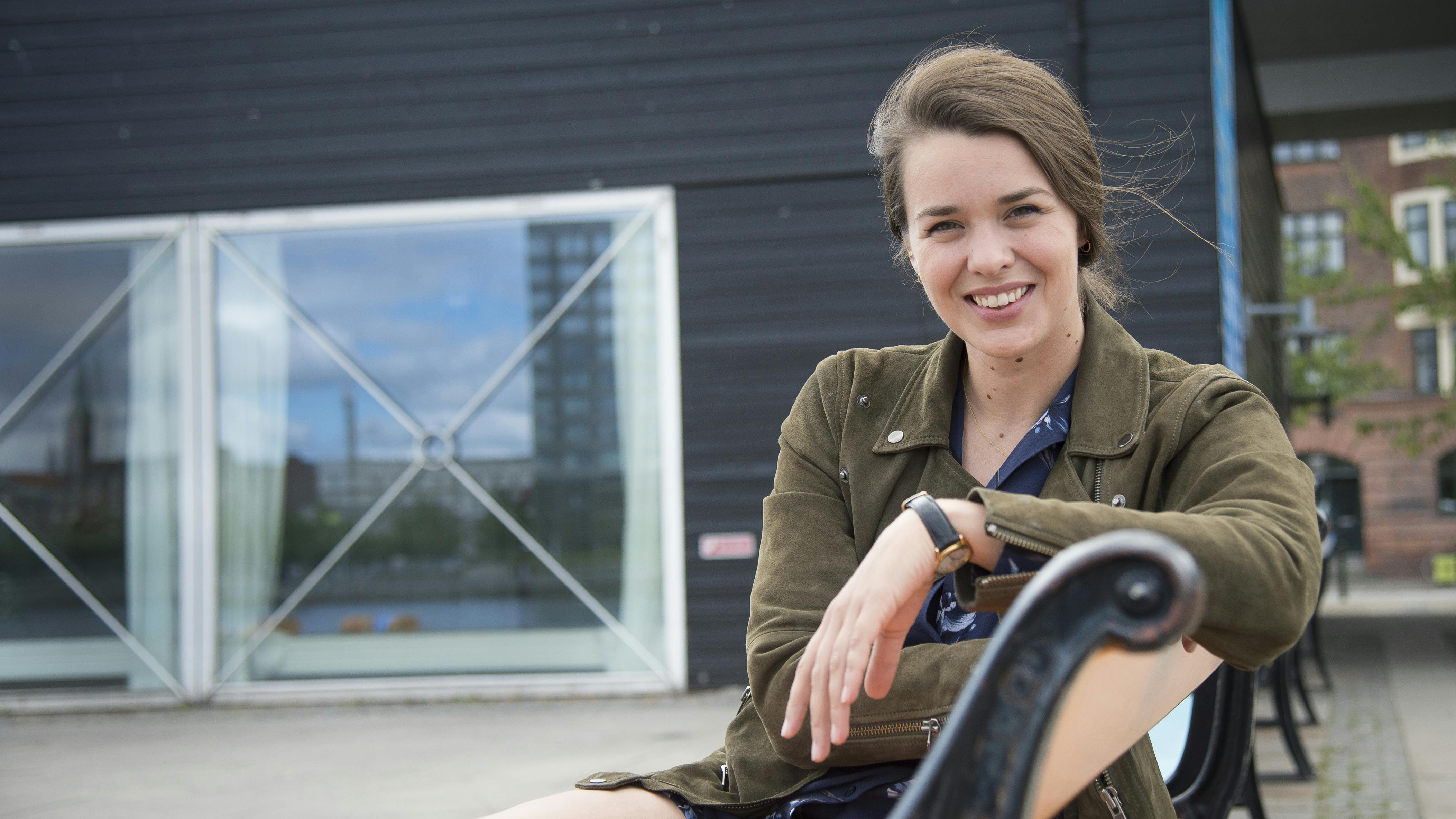 Cecilie Nielsen er ny vært på sommerens Guld i købstæderne.