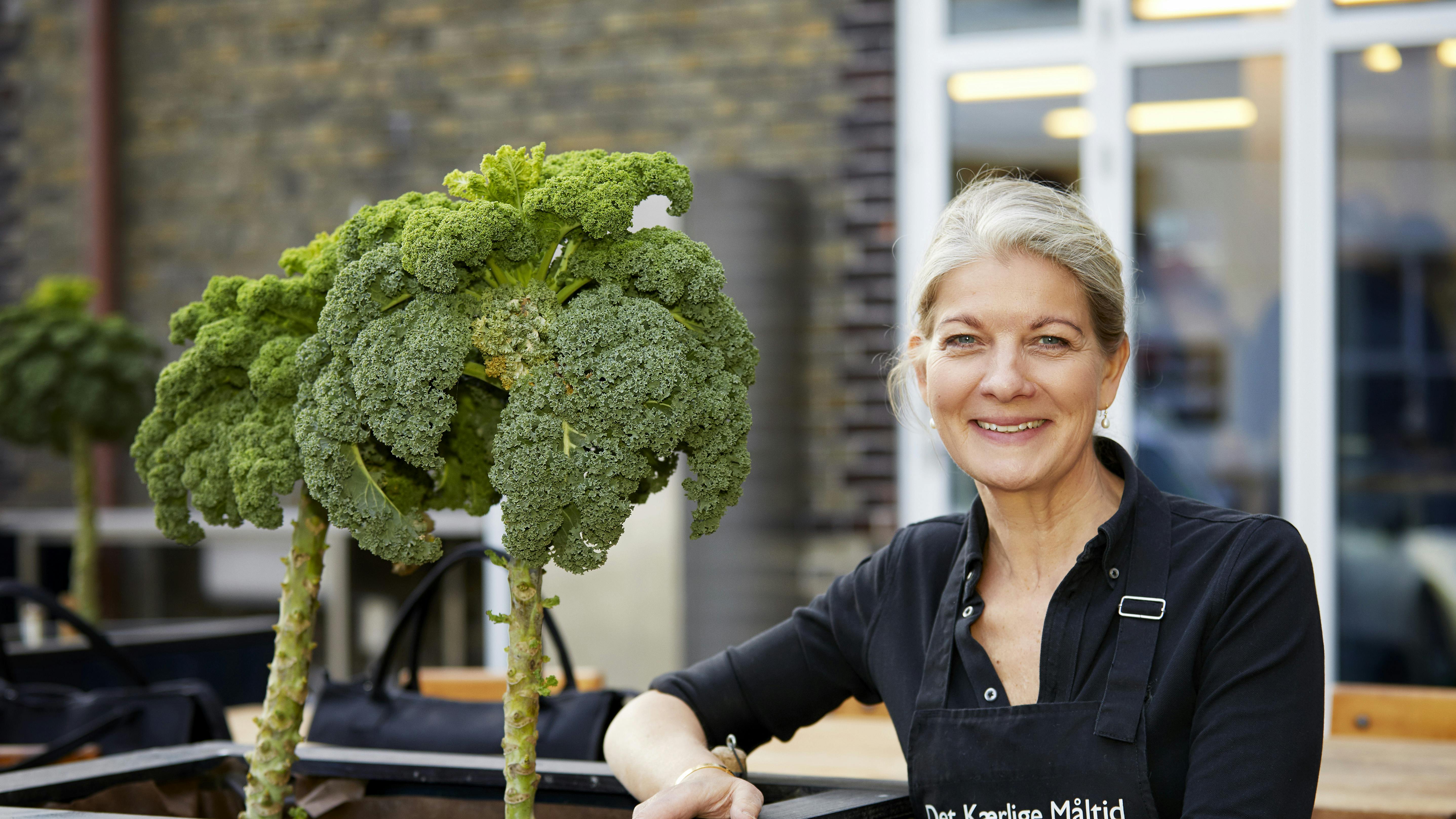 Charlotte sørger for måltider til mennesker i krise