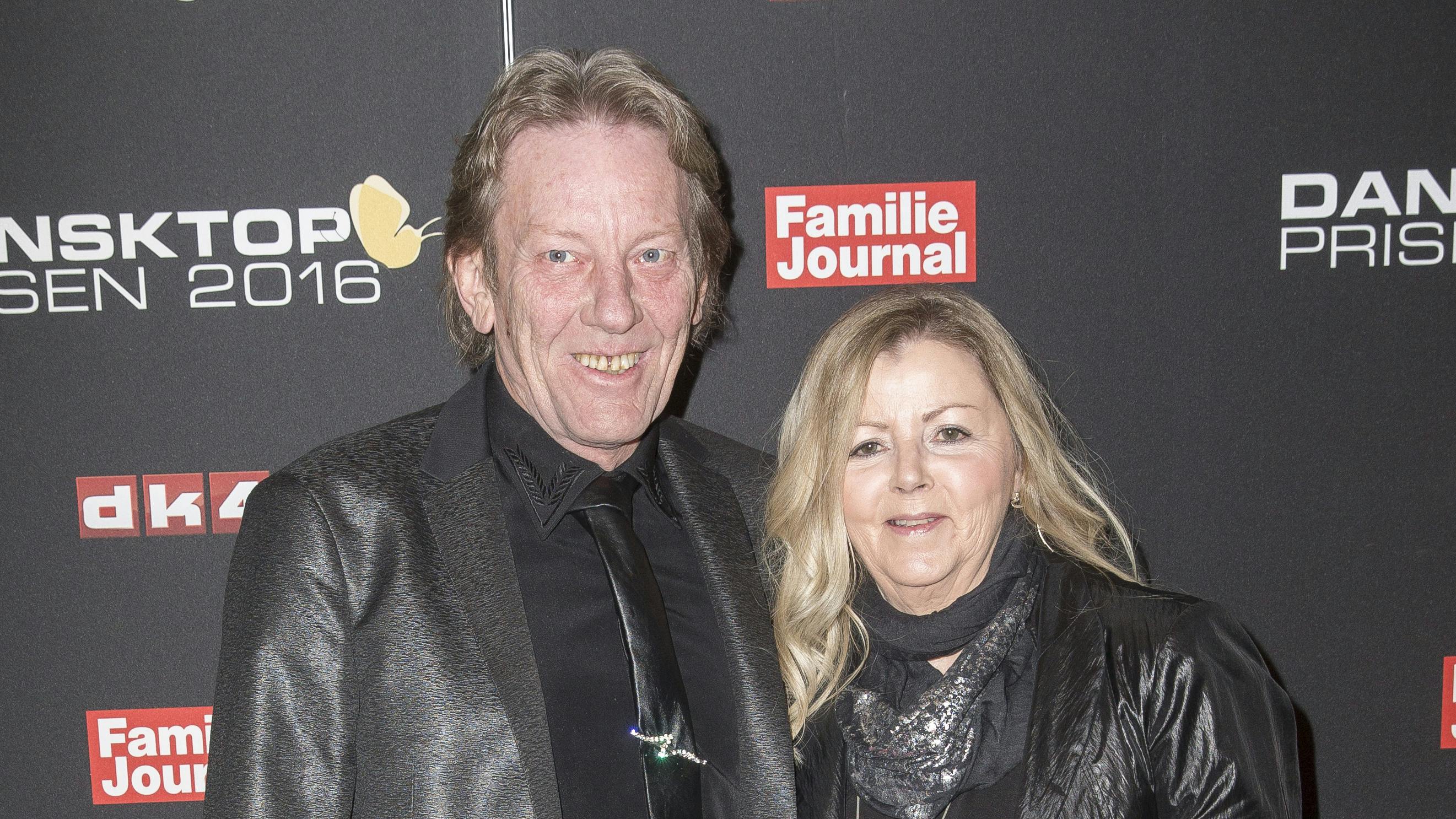 Kisser og Søren Elsig, der vandt Familie Journals læserpris ved Dansktop Prisen 2016 i Boxen i Herning, har svaret på samme ugeblads seks hurtige spørgsmål til dansktopkunsterne.