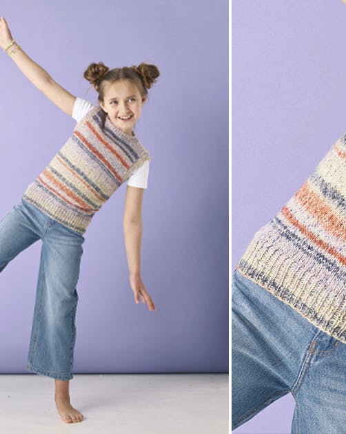 Sød stribestrik til de store børn - garnet der er brugt giver tilfældige striber, men du kan sagtens strikke i rester eller ensfarvet over.