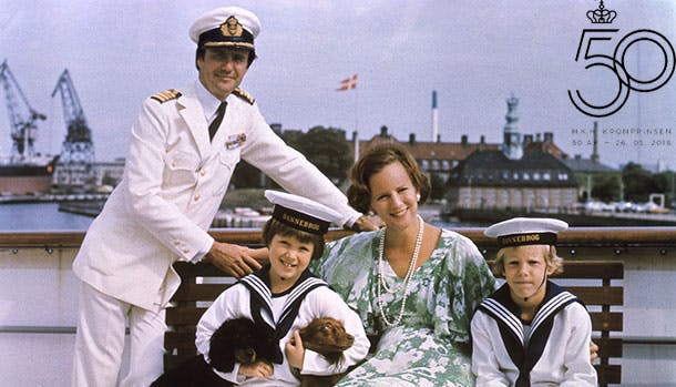 https://imgix.familiejournal.dk/media/article/frede-galleri-primaer.jpg