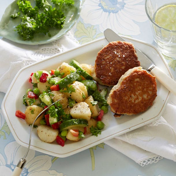 Kyllingedeller med sommerkartofler