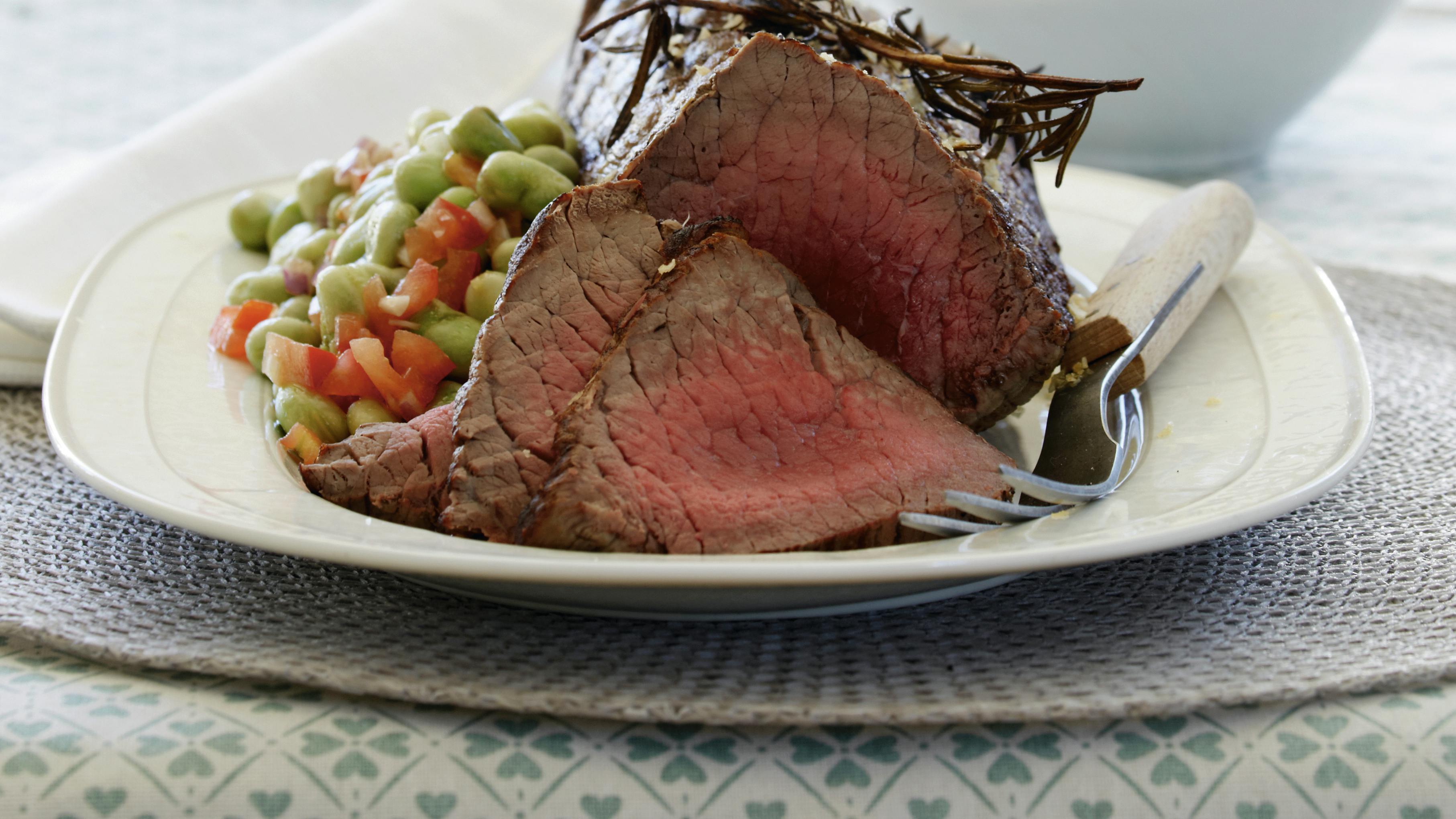 Roastbeef med marinerede bønner