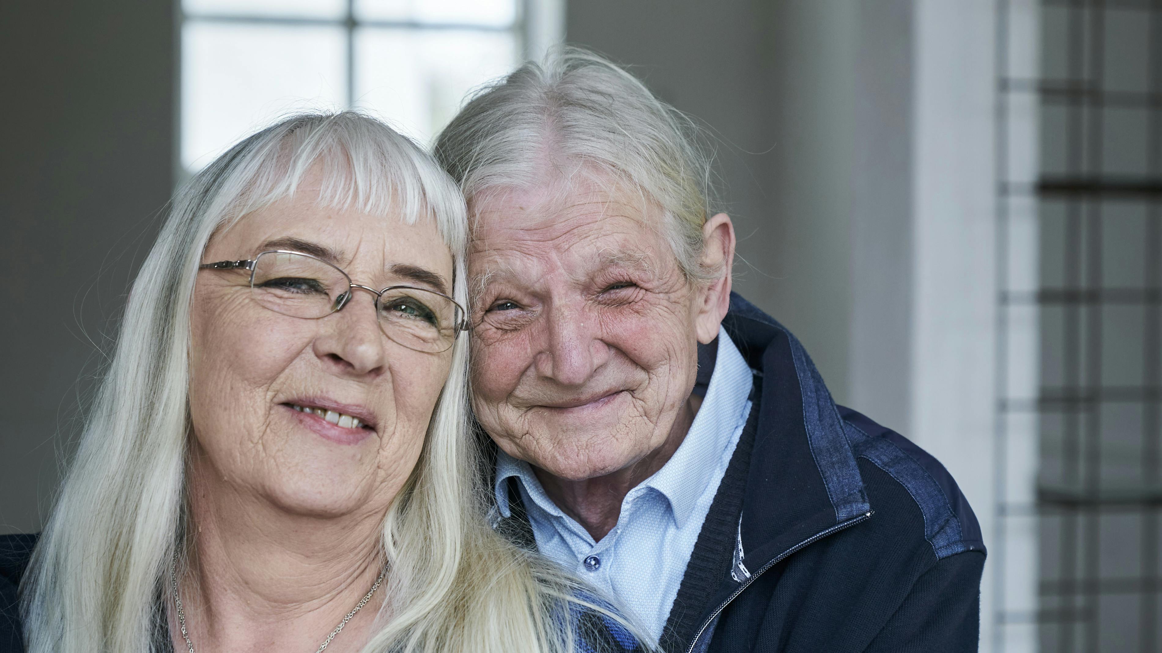 Gunvor Kampp og Jacob Lundgaard har mødt hinanden via netdating for seniorer.