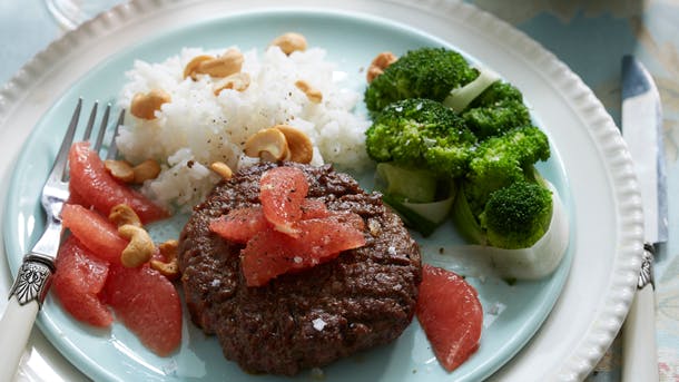 Hakkebøf med citrus og broccoli