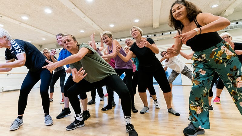 Vi på 60+ kan også: Hiphop ? og ih, hvor går det godt