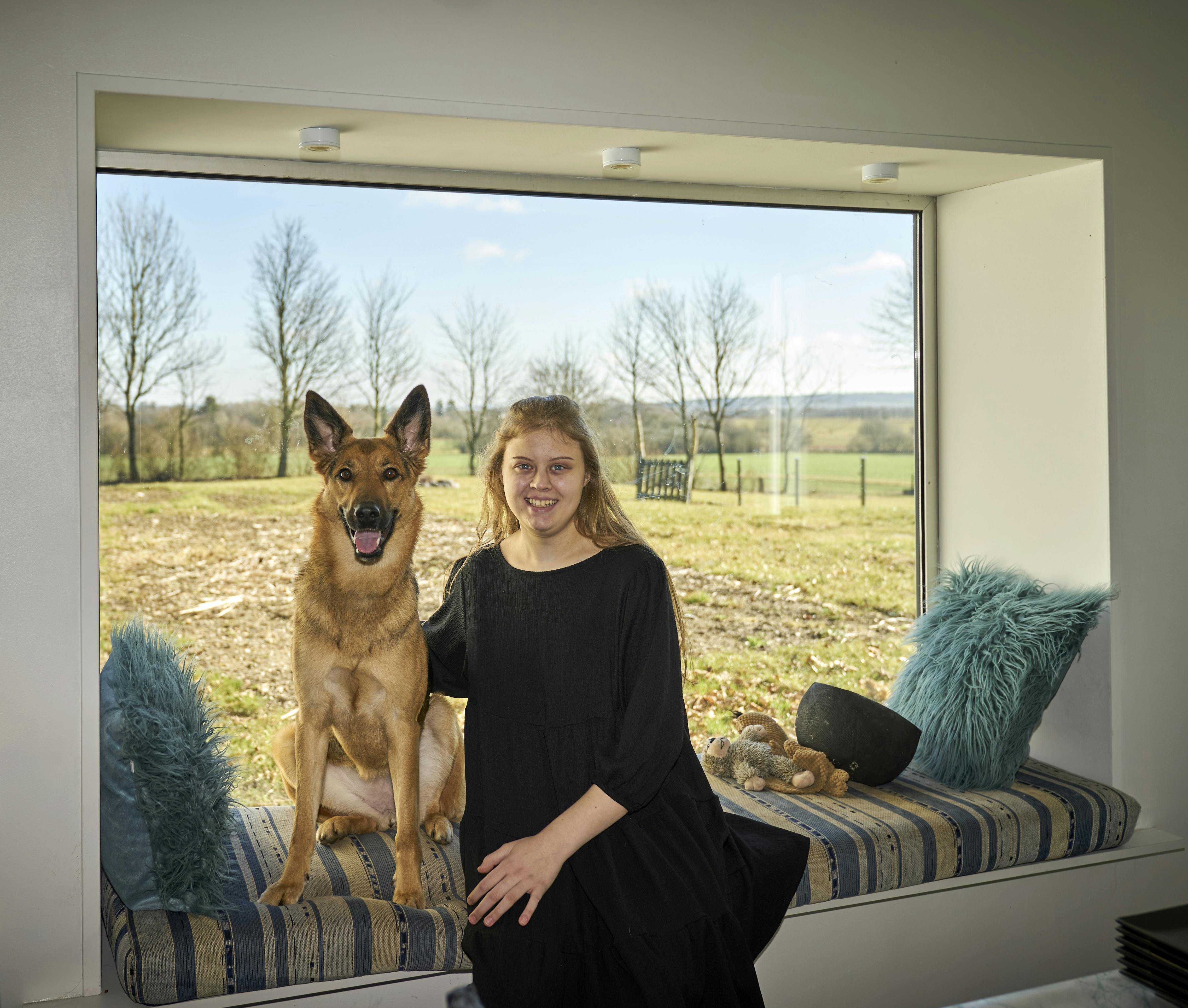 https://imgix.familiejournal.dk/media/article/ida_andersen_servicehund_fj_20_02mar21_1sl2146.jpg