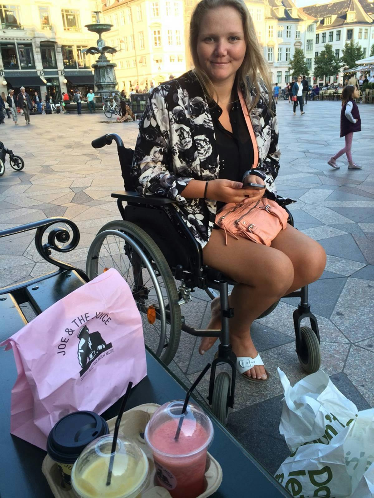https://imgix.familiejournal.dk/media/article/julie.jpg