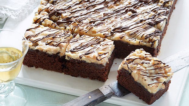 Kakaomazarin med karamel-crunch