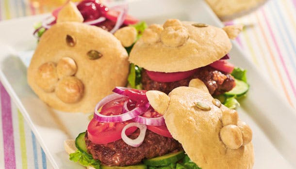 Fastelavn - Burger som kat
