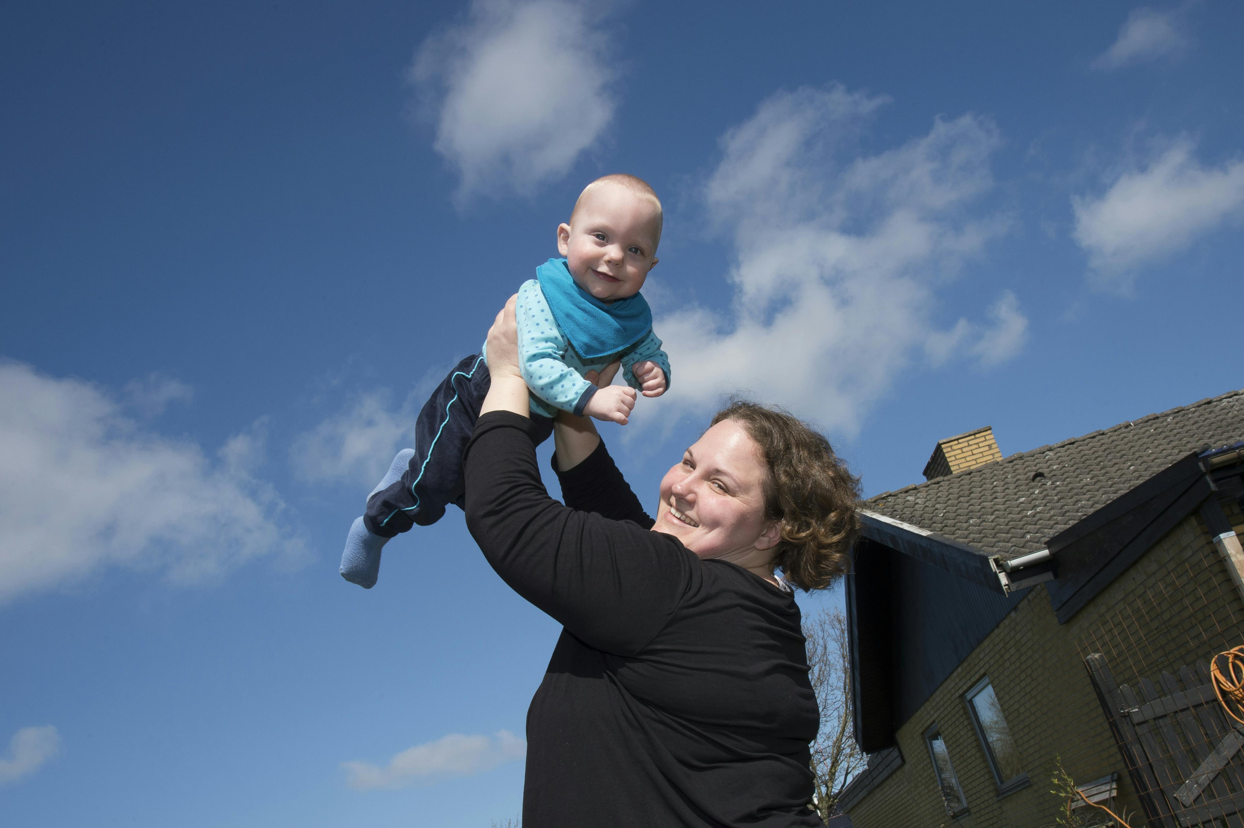https://imgix.familiejournal.dk/media/article/lea.jpg