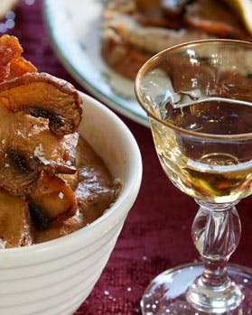 Leverpostej med bacon og svampe