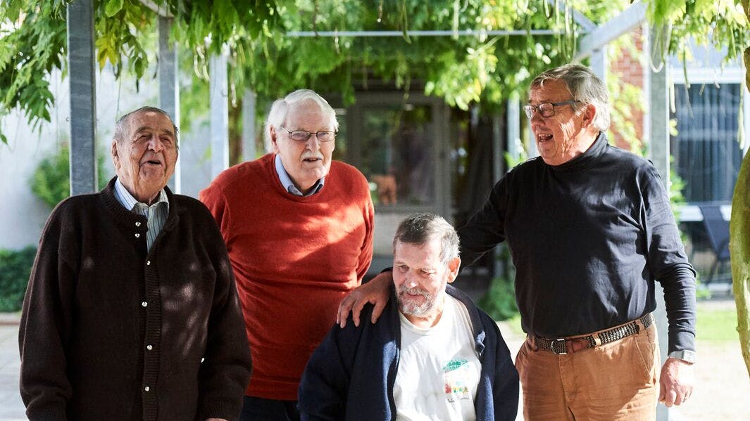 Liz og mandfolket mødes og snakker: Her styrker vi fællesskabet