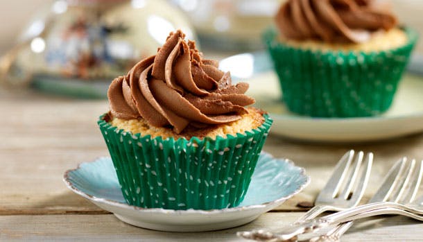 Lyse muffins med nutella-frosting