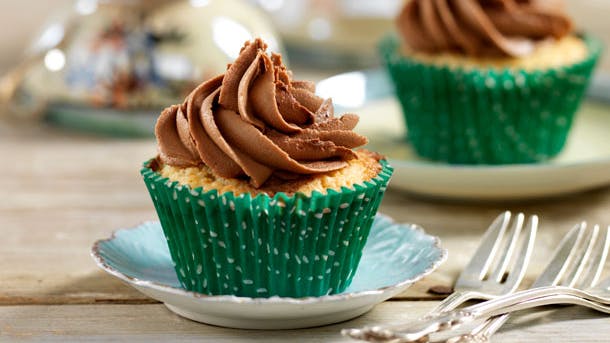 Lyse muffins med nutella-frosting