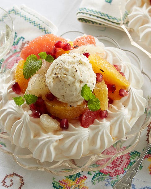 Marengsreder med citrussalat som dessert til påske