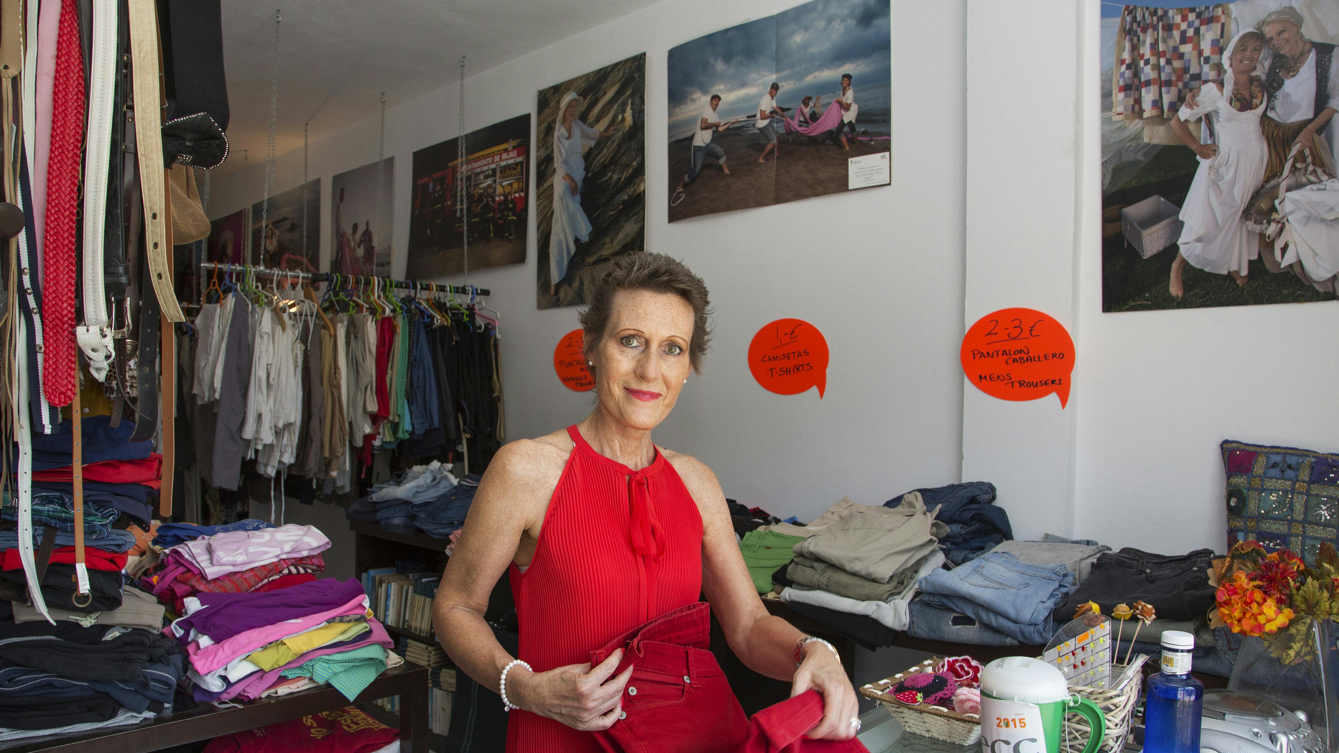 Pia Barling i den spanske genbrugsbutik