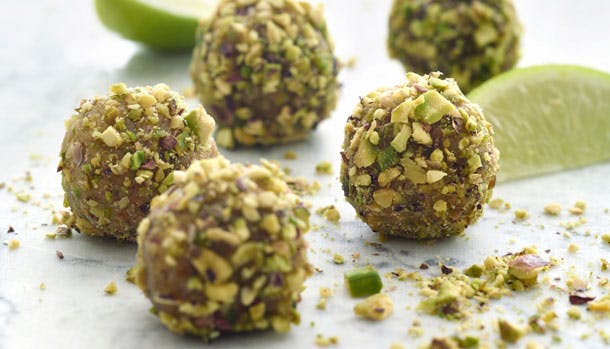Små runde pistacie-fristelser 