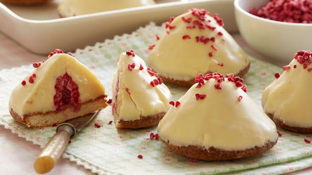 Sarah Bernhardt med rabarbercreme og hindbær