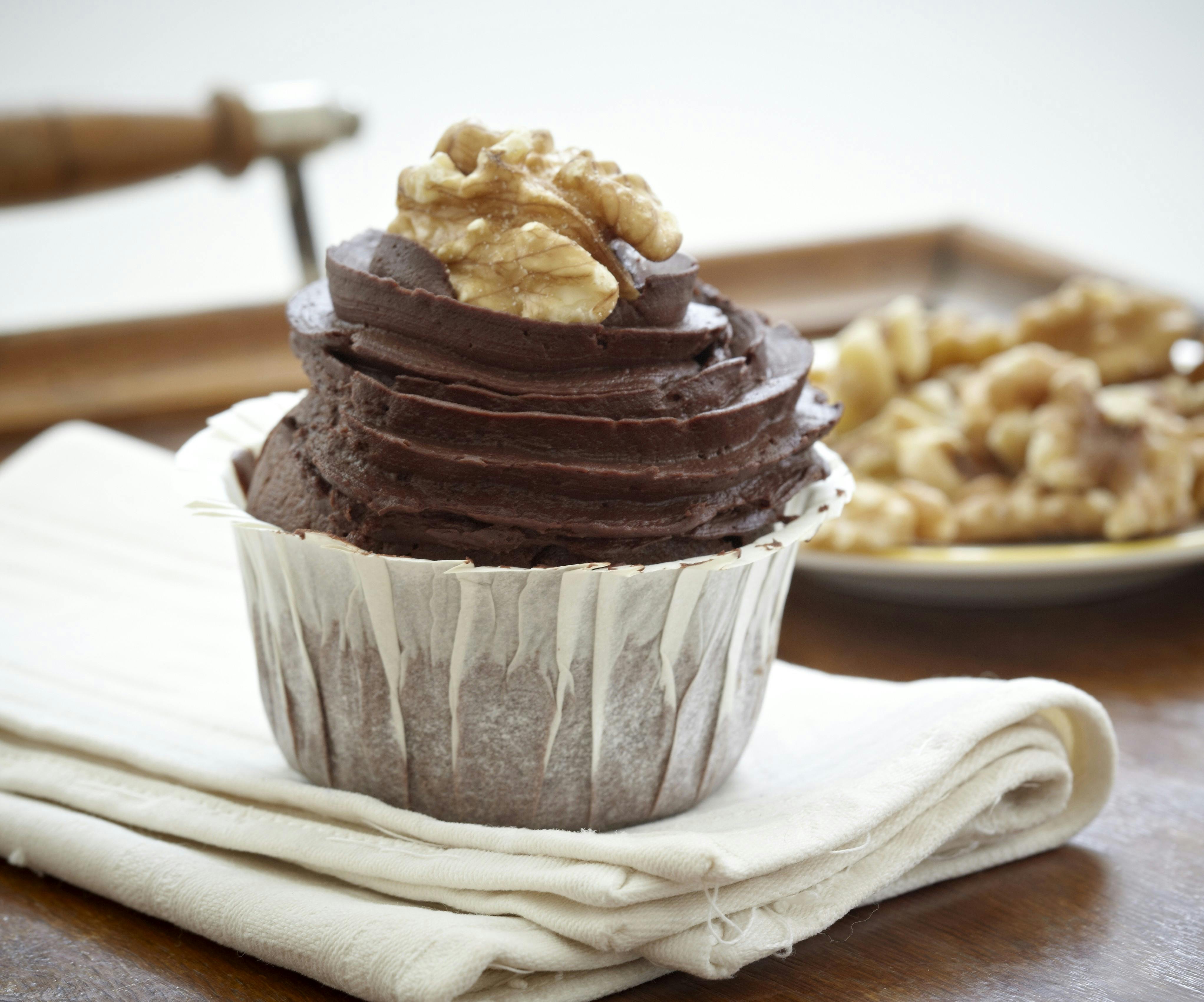 Brownie-muffins med valnødder