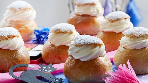 Nem opskrift på Semlor: Svenske fastelavnsboller