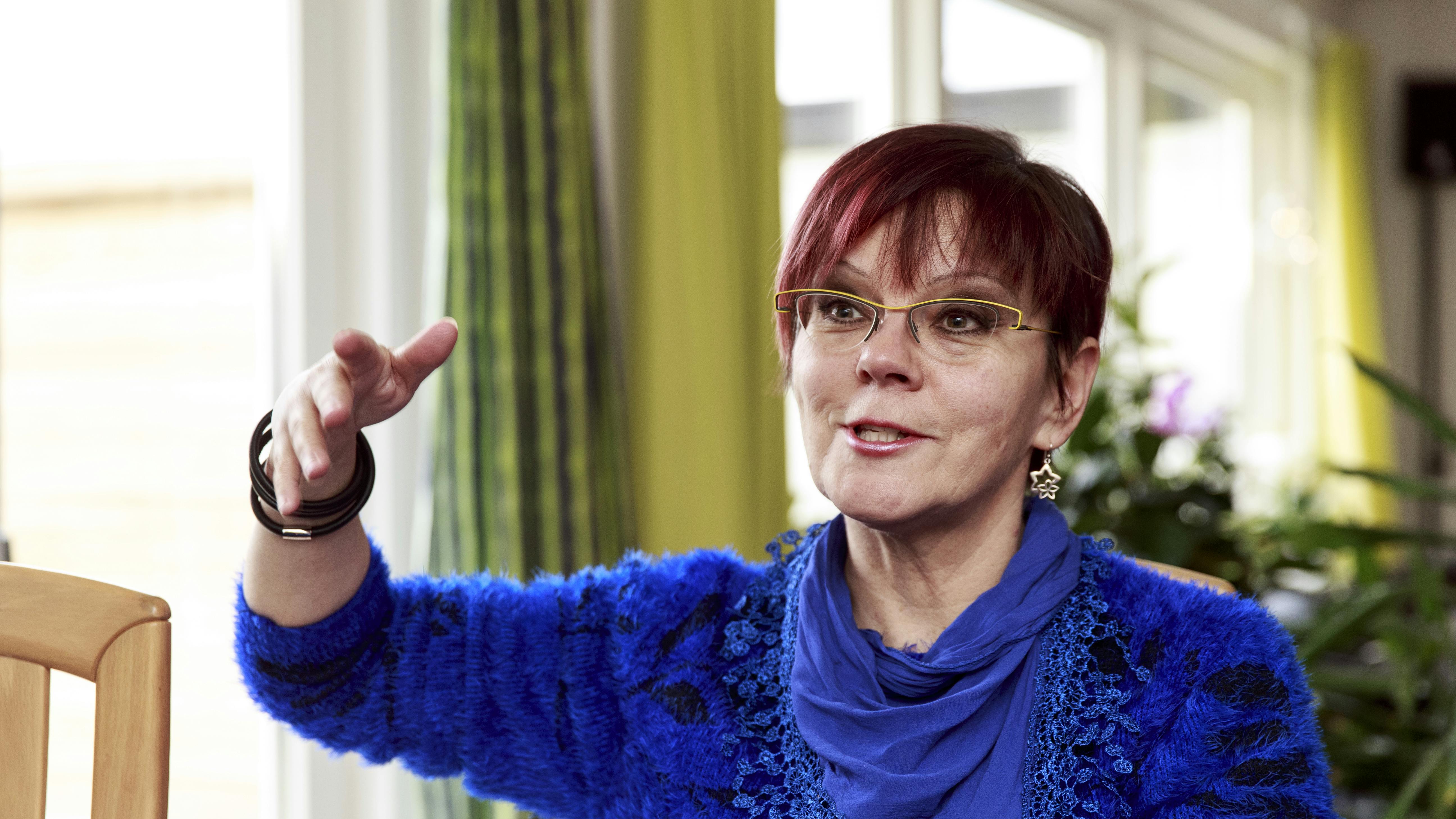 Lotte Riisholt, der vandt Dansktop Prisen for Årets hit 2016, svarer på Familie Journals seks hurtige spørgsmål til dansktopstjernerne