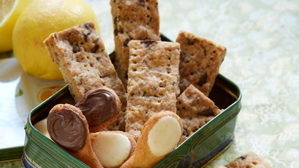 Småkager: shortbread og kattetunger