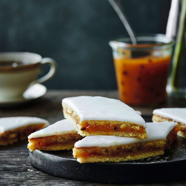 Æblesnitter med ingefær og havtorn