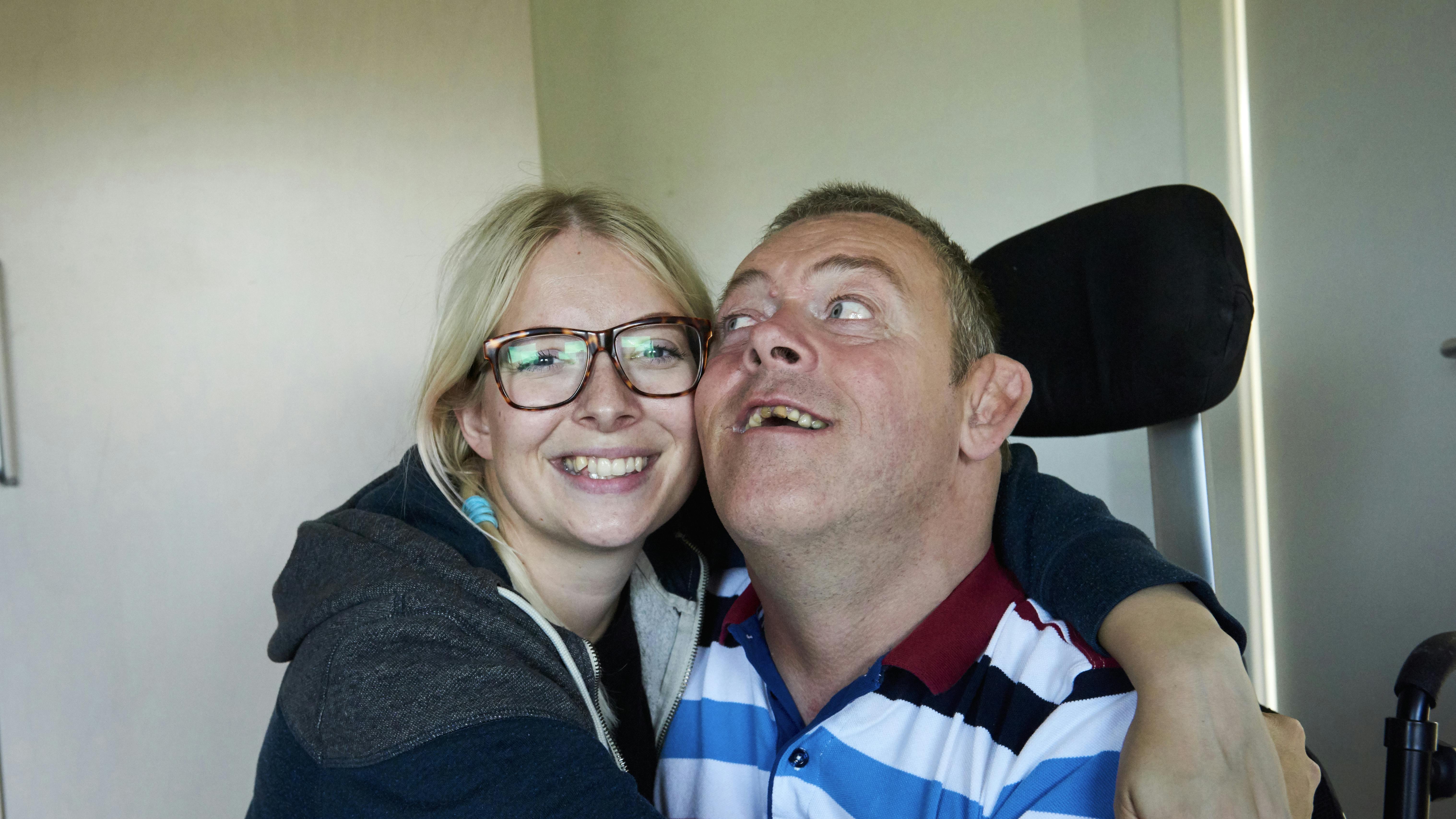 Freddy Hansen og Ronja Kastberg laver video under navnet "Spasser og Passer"