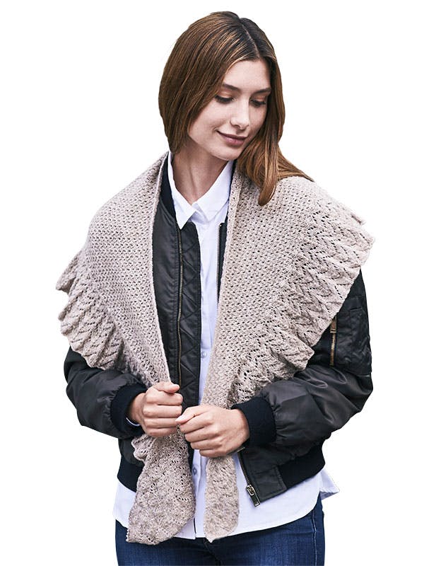 Strikkeopskrift: Sjal i hulmønster