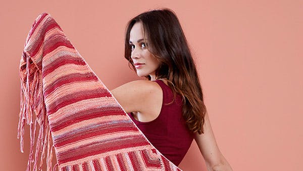 Strikkeopskrift på sjal med frynser