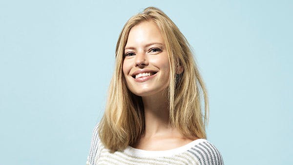 Strikkeopskrift på stribet sommerbluse